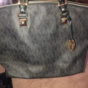 Black Michael Kors Purse